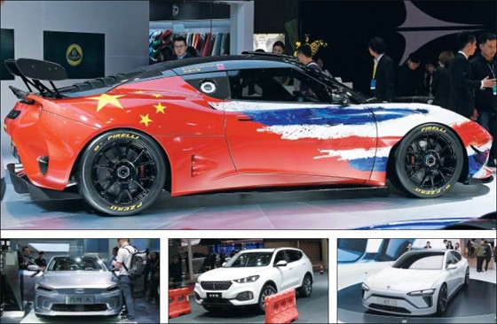 路特斯展出的Evora GT4上