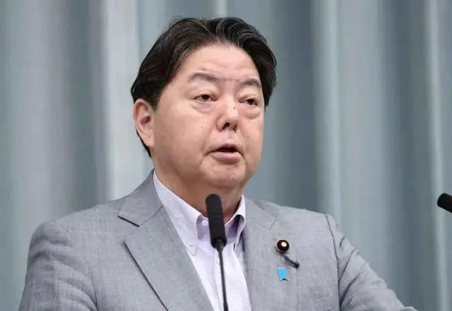 日本内阁官房长官林芳正3日主持记者会