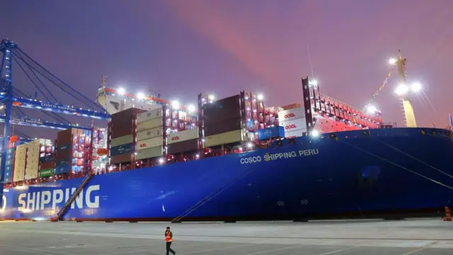 钱凯港位于秘鲁首都利马近郊，由中国最大的国有海运公司中远集团（COSCO）出资60% ...